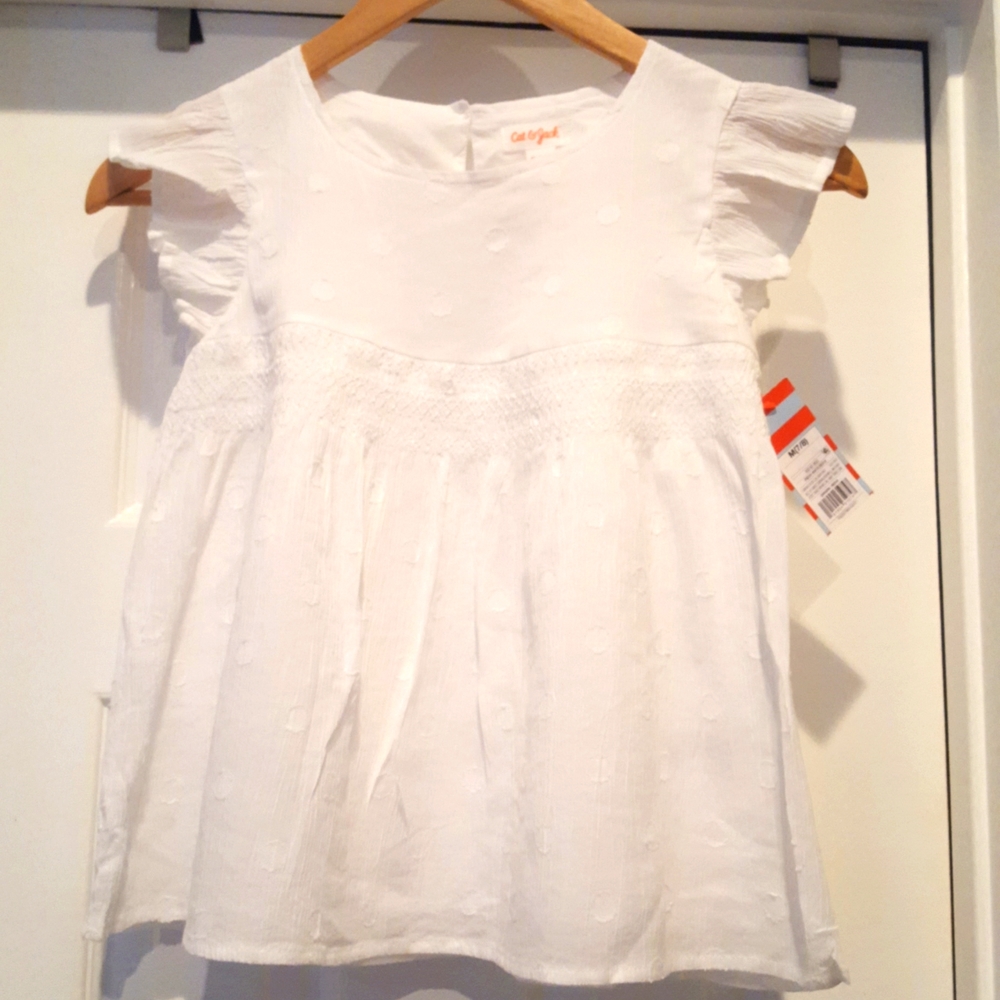 Cat and Jack White Ruffle Sleeve Blouse Size M 7/8